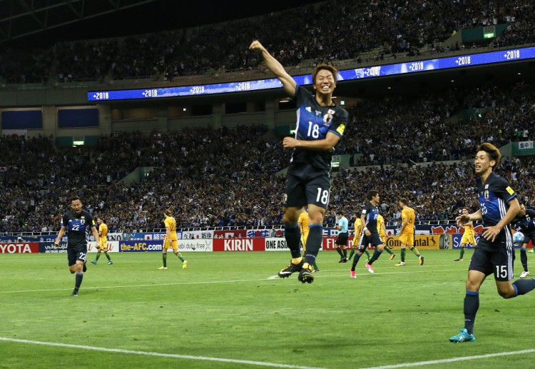 Nilai bursa taruhan dan kesempatan Socceroos untuk lolos secara langsung ke Piala Dunia Russia 2018 menjadi berantakan setelah kalah atas Jepang