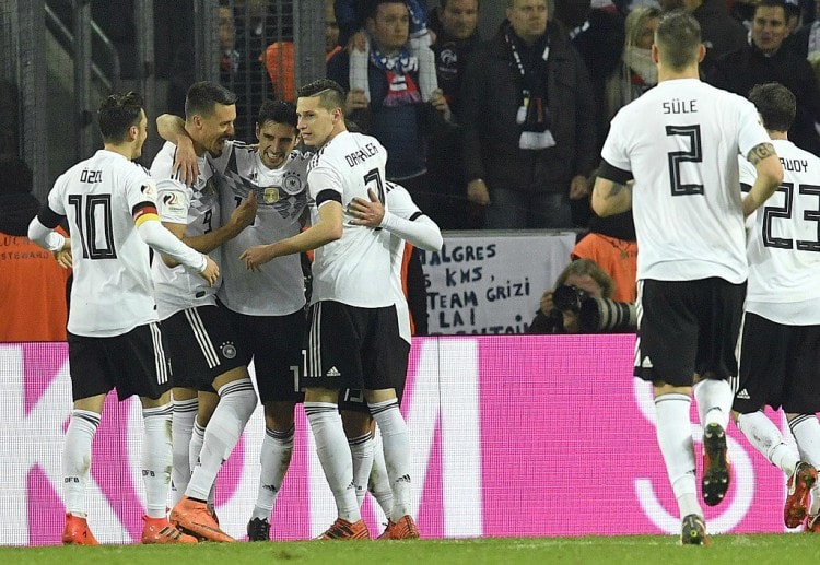 Jerman telah membuat taruhan langsung menjadi seru setelah mereka menolak dikalahkan oleh Perancis melalui gol penyama kedudukan di menit akhir