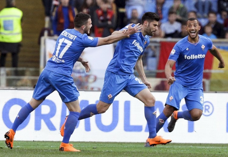 Berkat gol dari Marco Benassi dan Giovanni Simeone, Fiorentina menang atas Roma dalam pertandingan taruhan langsung mereka