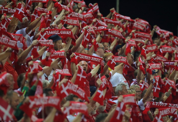 Highlights vòng loại Euro 2020 Đan Mạch 6 – 0 Gibraltar: Top 1 bảng D