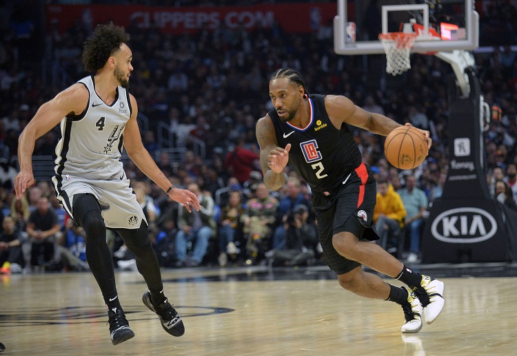 Los Angeles Clippers Kawhi Leonard takes over fourth quarter and hands the Spurs their first defeat of the NBA season