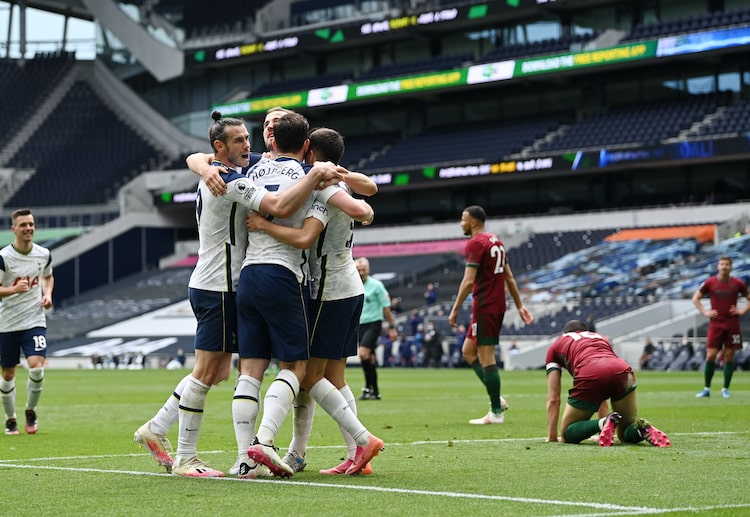 Premier League: Tottenham cầm bóng áp đảo nhưng không tạo ra được cơ hội nào rõ rệt.