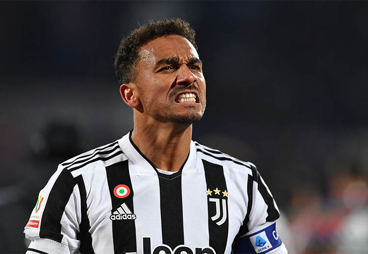 Juventus snatched a late victory against Fiorentina in the first leg of the Coppa Italia semi-final