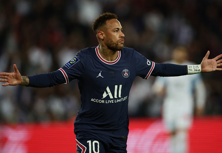 Neymar prepares ahead of Paris Saint-Germain's first Ligue 1 match in 2022-23