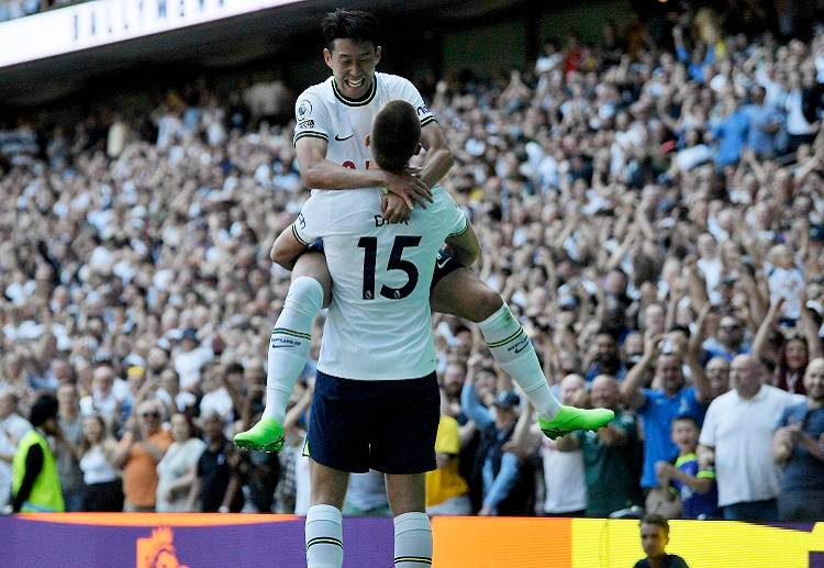 Tottenham tạm dận đầu Premier League sau vòng 1.