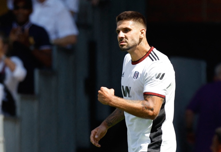 Aleksandar Mitrovic giúp Fulham có được 1 điểm quý giá trước Liverpool ở vòng 1 Premier League.