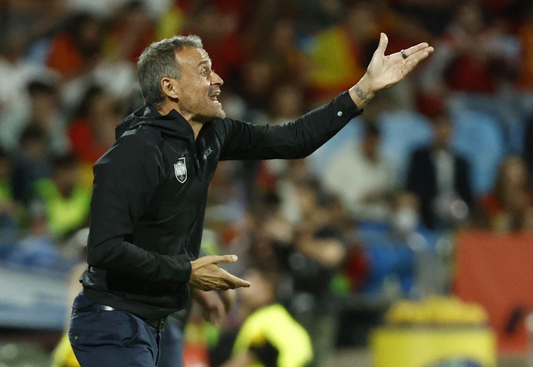 Spain head coach Luis Enrique gives instructions from the sideline during UEFA Nations League match against Switzerland