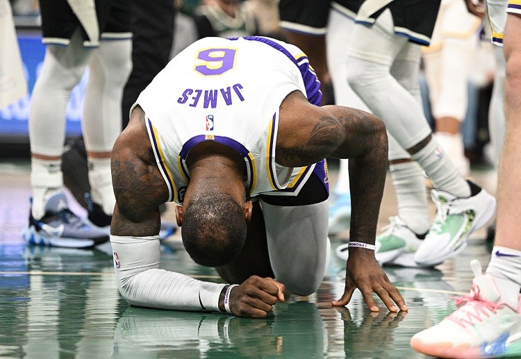 NBA: LeBron James played less minutes with the Lakers due to injury