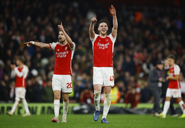 Arsenal đang xếp thứ 3 trên BXH Premier League