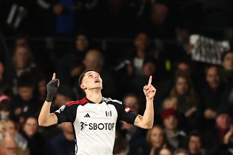 Premier League: Fulham có một chiến thắng xứng đáng