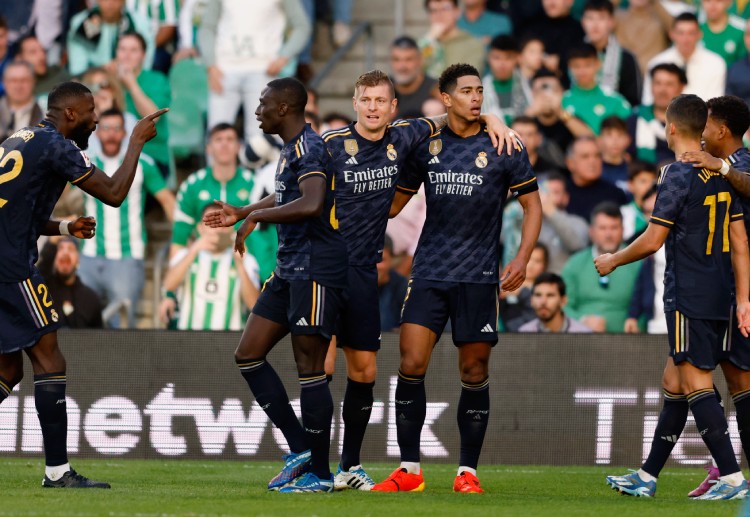 Real Madrid đã hòa Man City ở lượt đi tứ kết Champions League