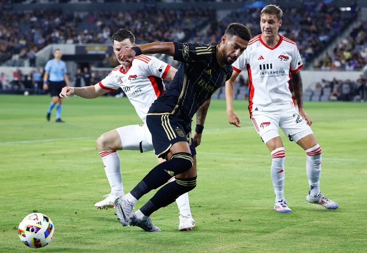 LAFC sit atop of the Major League Soccer in the West with 43 points with one or two games at hand against their rivals