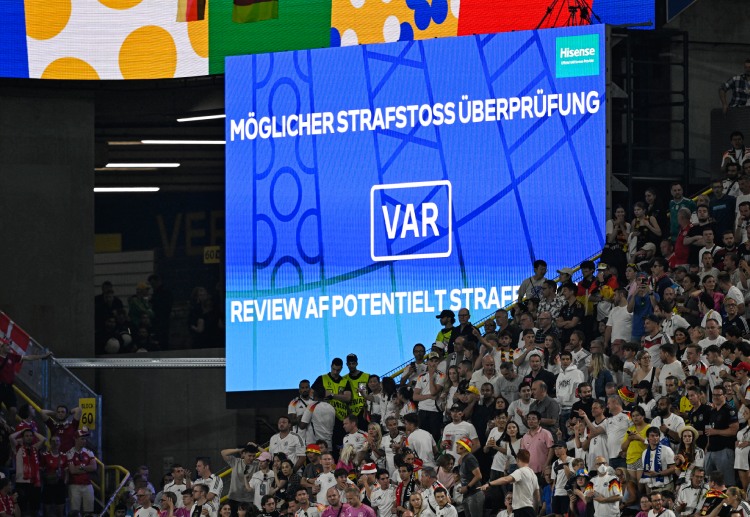 Công nghệ VAR gây ra nhiều tranh cãi tại Euro 2024